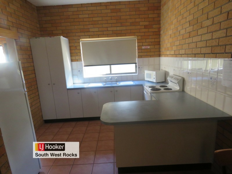 2/15 Lansborough Street, South West Rocks NSW 2431