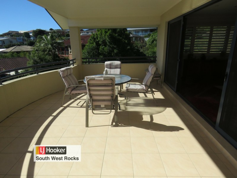 2 Salmon Circuit, South West Rocks NSW 2431