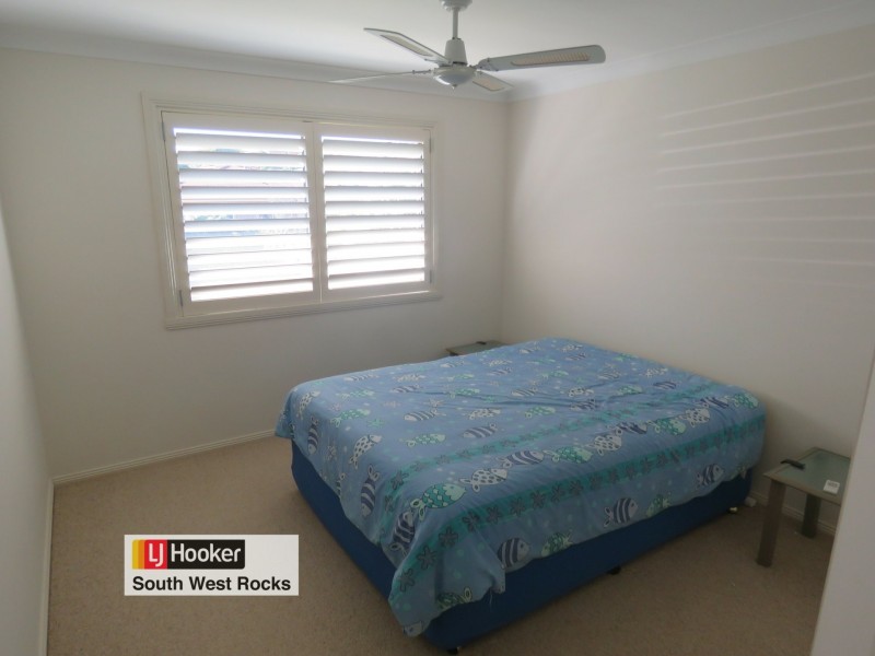 2 Salmon Circuit, South West Rocks NSW 2431