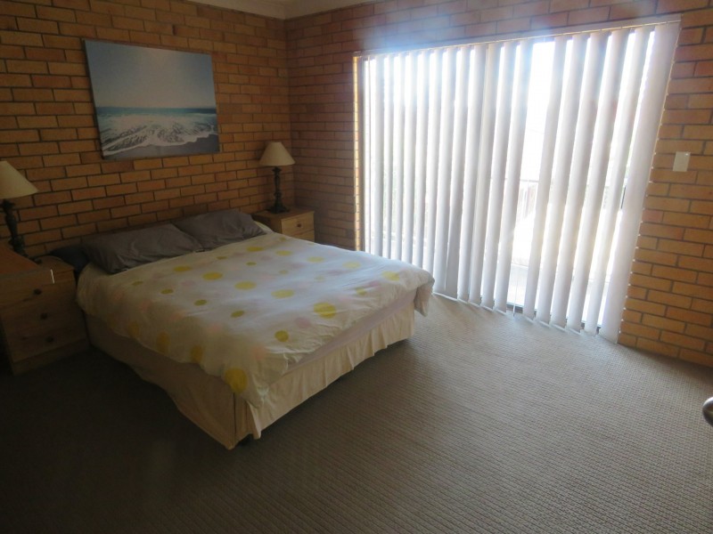 2/15 Landsborough Street, South West Rocks NSW 2431