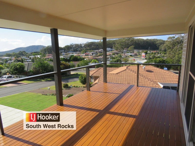 2 Mertens Place, South West Rocks NSW 2431