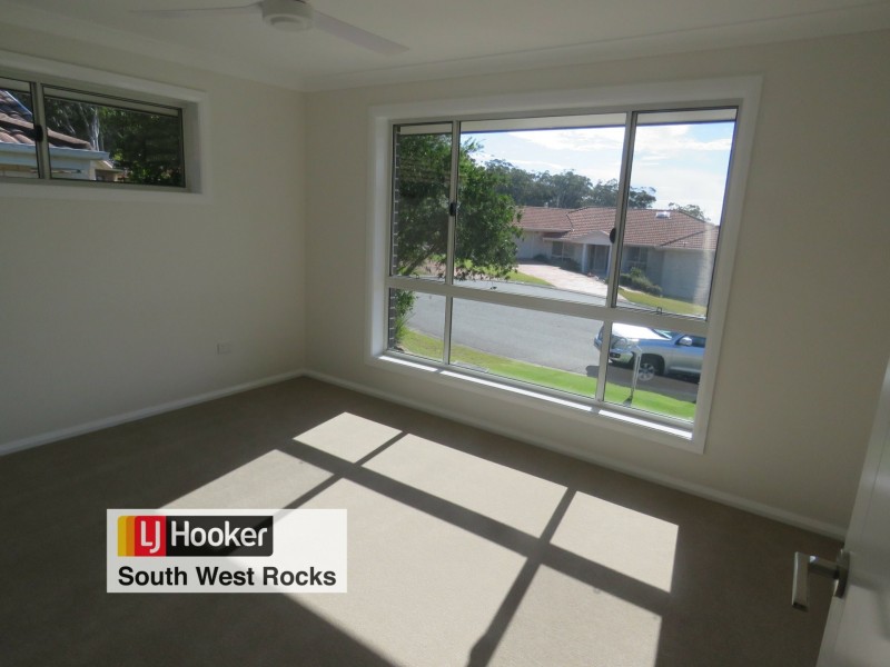2 Mertens Place, South West Rocks NSW 2431