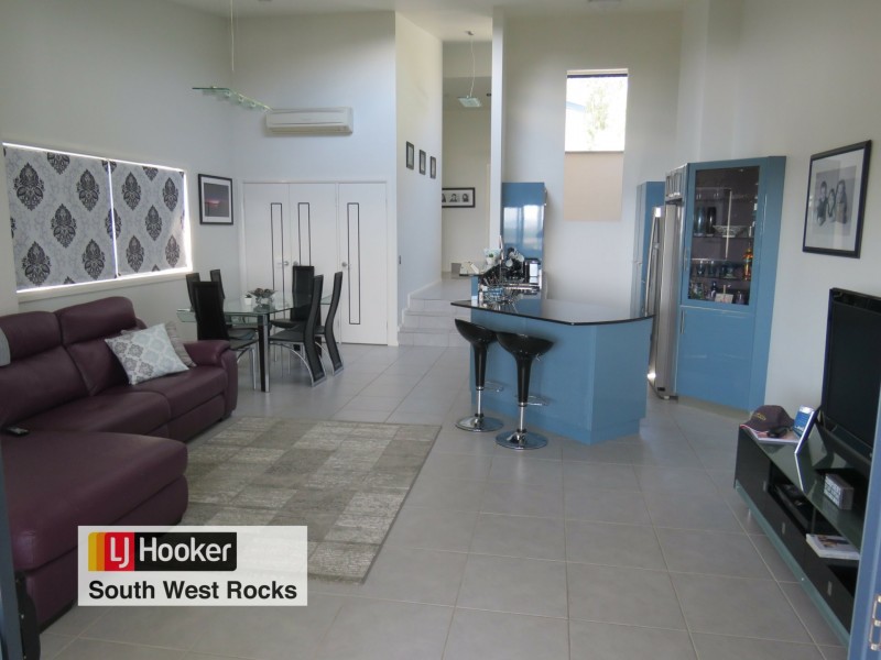 5 Salmon Circuit, South West Rocks NSW 2431