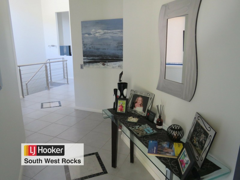 5 Salmon Circuit, South West Rocks NSW 2431