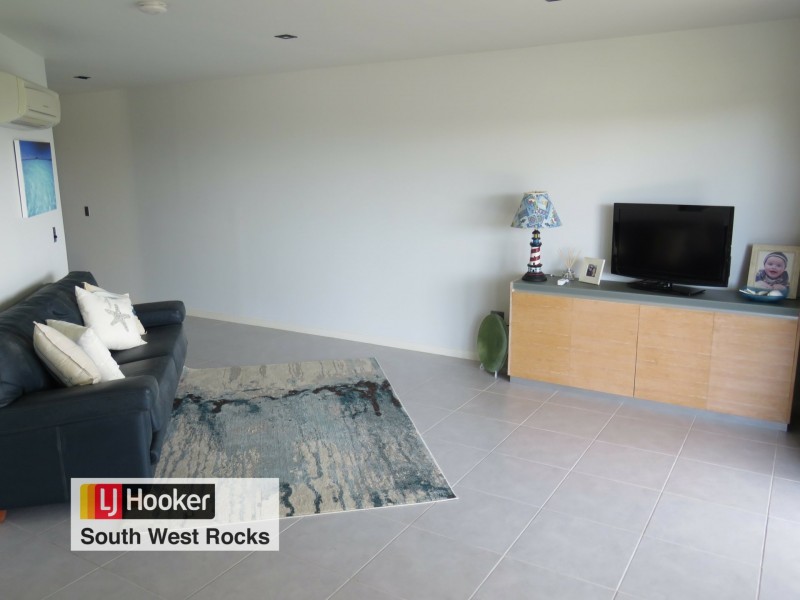 5 Salmon Circuit, South West Rocks NSW 2431