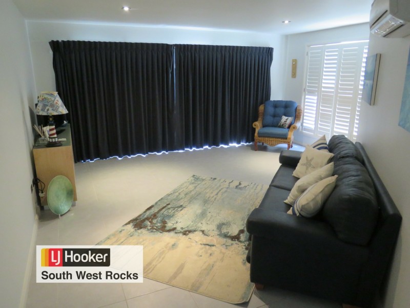 5 Salmon Circuit, South West Rocks NSW 2431