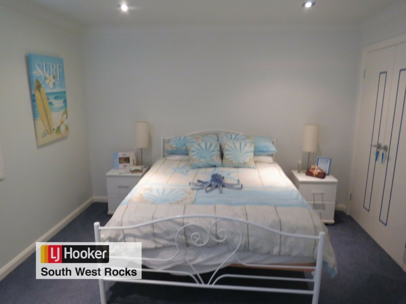 5 Salmon Circuit, South West Rocks NSW 2431