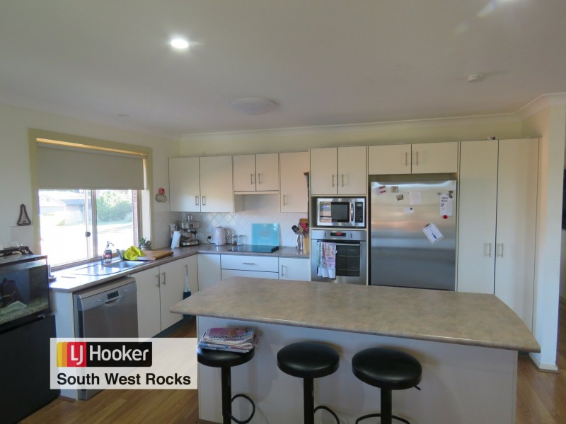 2/15 Peter Mark Circuit, South West Rocks NSW 2431