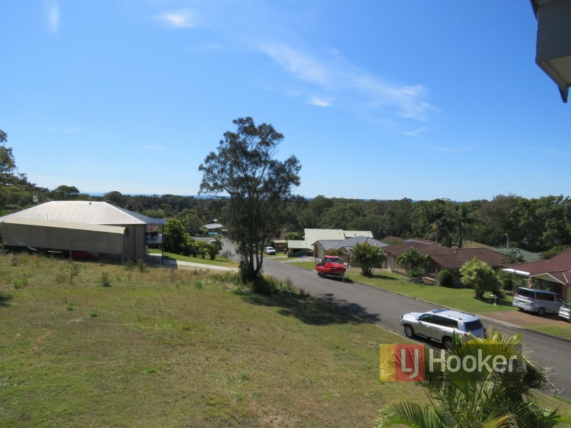 9 Dolphin Crescent, South West Rocks NSW 2431