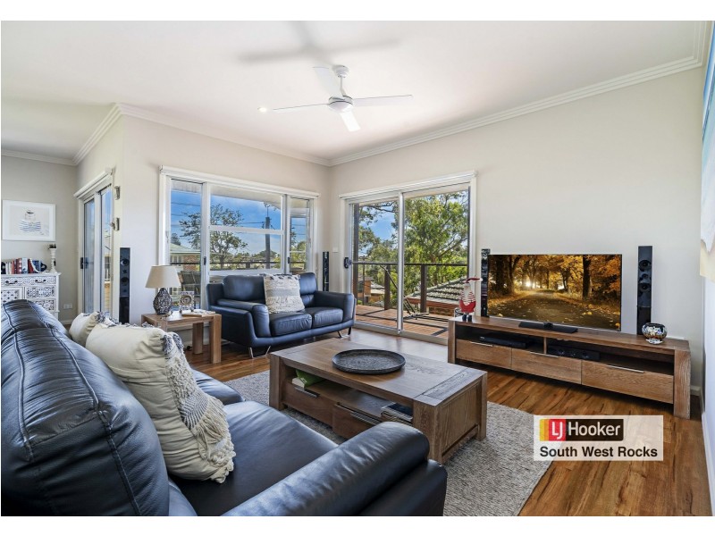 3 Pacific Street, South West Rocks NSW 2431