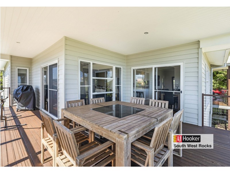 3 Pacific Street, South West Rocks NSW 2431