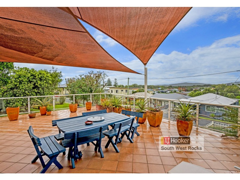 3-5 Sturt Street, South West Rocks NSW 2431
