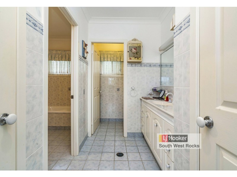 3-5 Sturt Street, South West Rocks NSW 2431