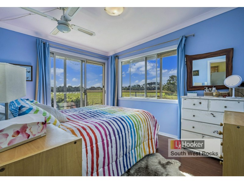 179 Rainbow Reach Road, Rainbow Reach, South West Rocks NSW 2431