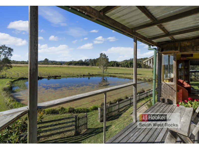 179 Rainbow Reach Road, Rainbow Reach, South West Rocks NSW 2431