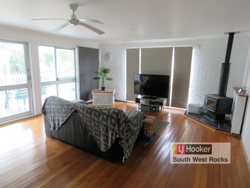 60 Phillip Drive, South West Rocks NSW 2431