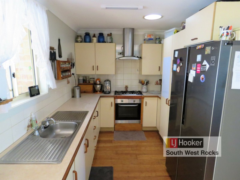 3 Lindsay  Noonan Drive, South West Rocks NSW 2431