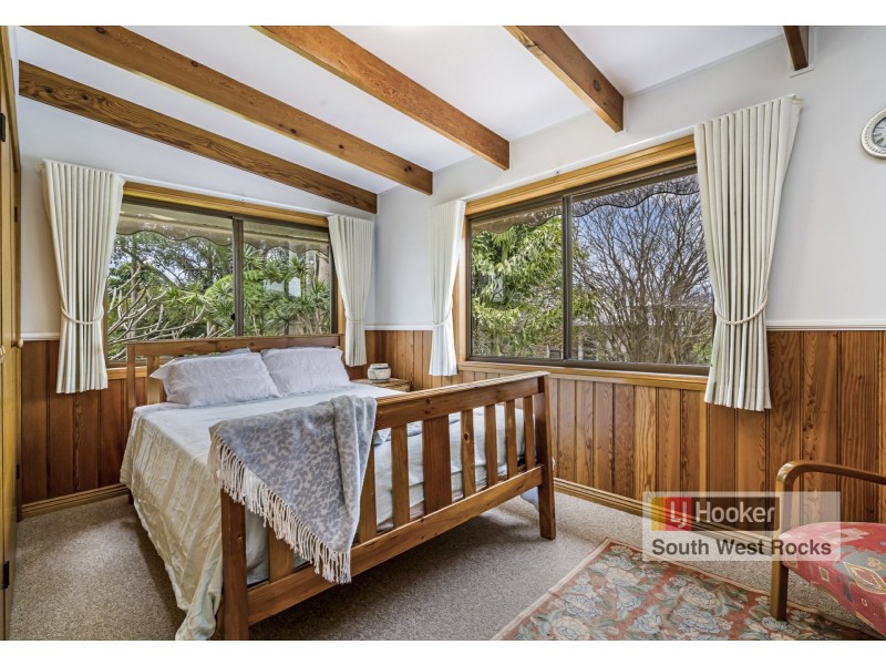 9 Hat Head Road, Kinchela NSW 2440