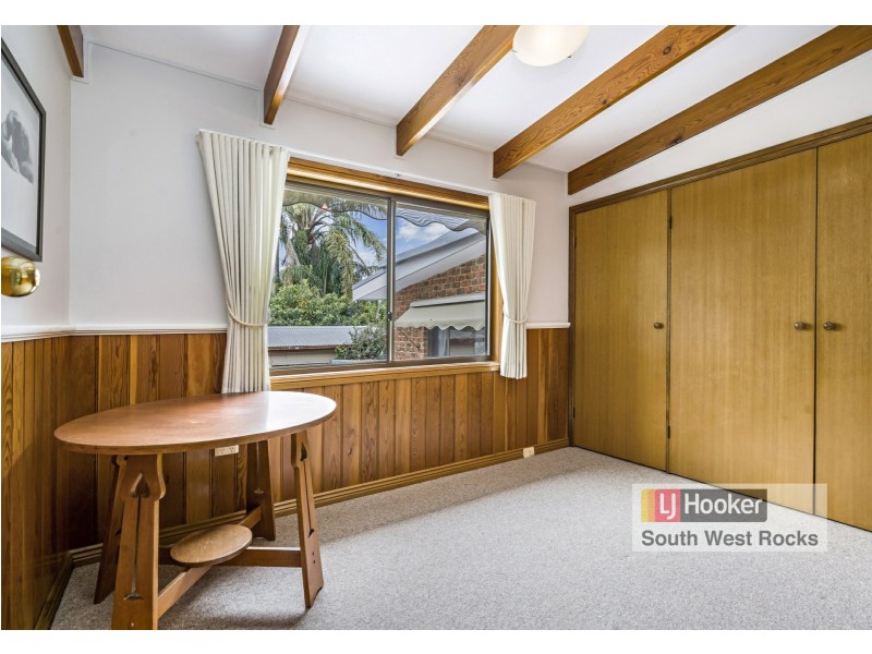 9 Hat Head Road, Kinchela NSW 2440