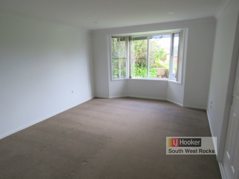 13 Lionel Hogan Street, South West Rocks NSW 2431