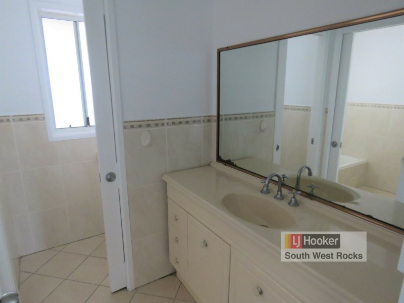 13 Lionel Hogan Street, South West Rocks NSW 2431
