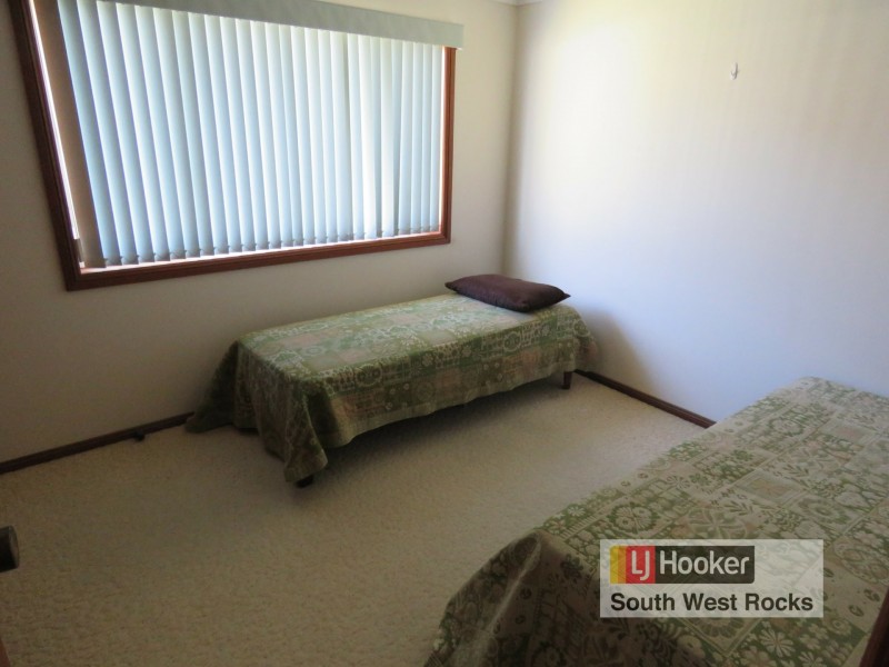 1 Les Gilligan Place, South West Rocks NSW 2431