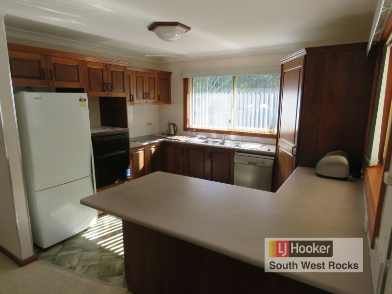 1 Les Gilligan Place, South West Rocks NSW 2431