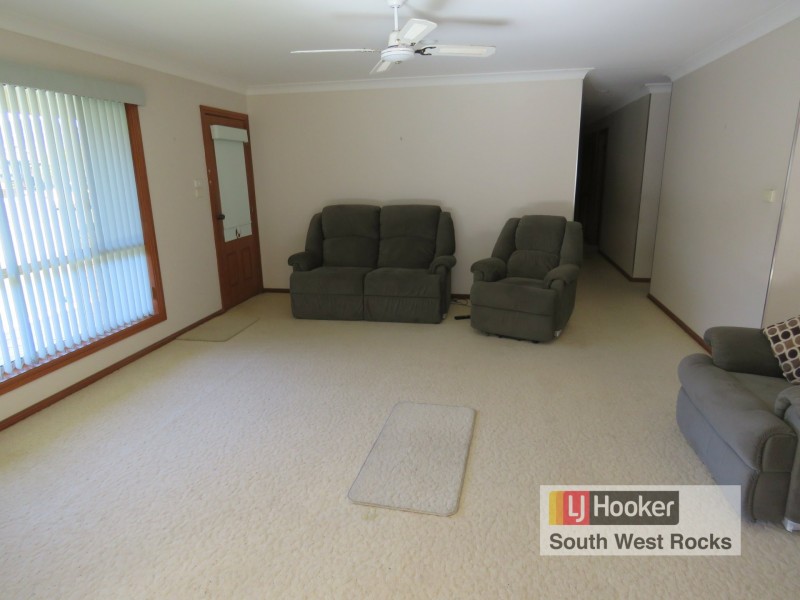 1 Les Gilligan Place, South West Rocks NSW 2431