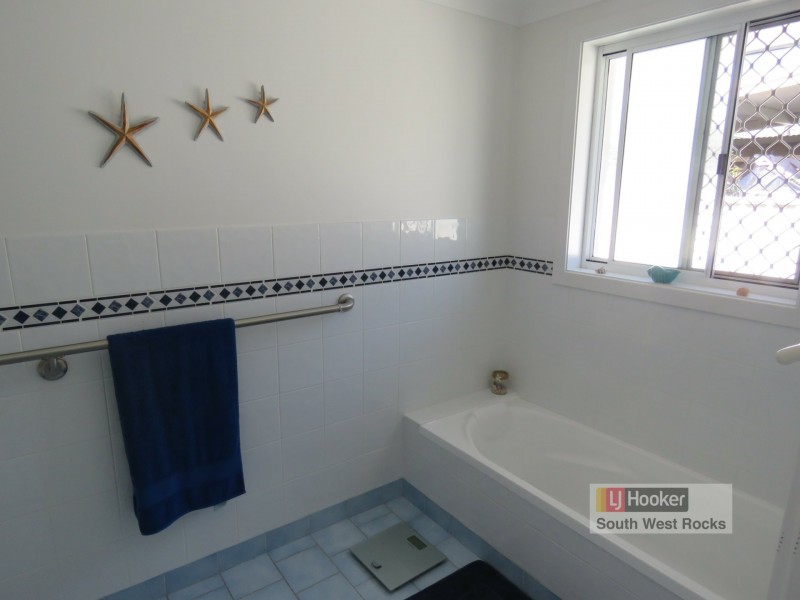 5 Tahlee Close, South West Rocks NSW 2431