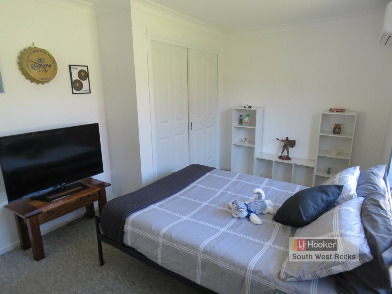 5 Tahlee Close, South West Rocks NSW 2431