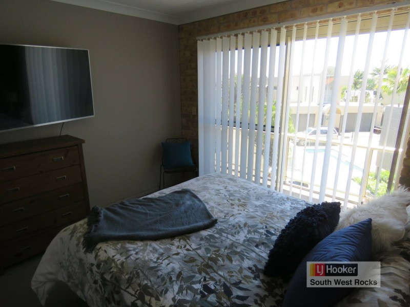 Unit 1/8-12 Paragon Avenue, South West Rocks NSW 2431