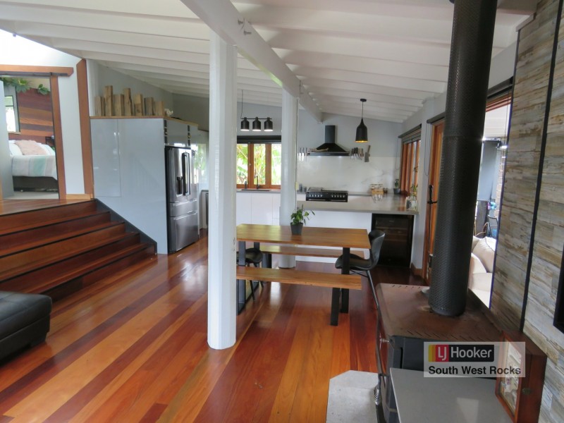 3 Kevin Hogan Place, South West Rocks NSW 2431