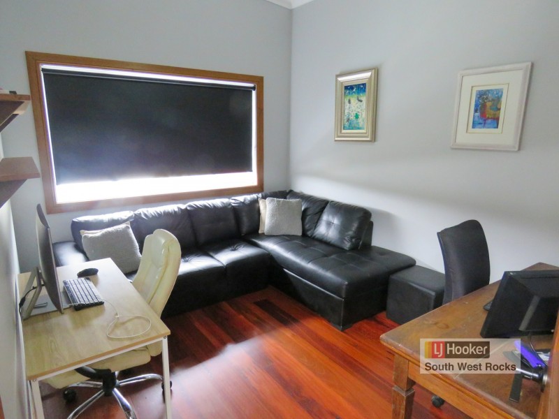 3 Kevin Hogan Place, South West Rocks NSW 2431