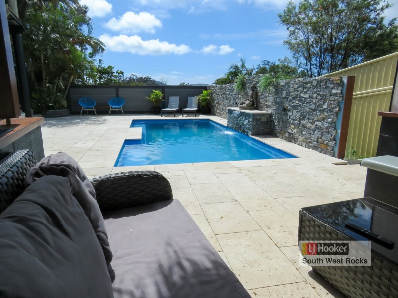 3 Kevin Hogan Place, South West Rocks NSW 2431