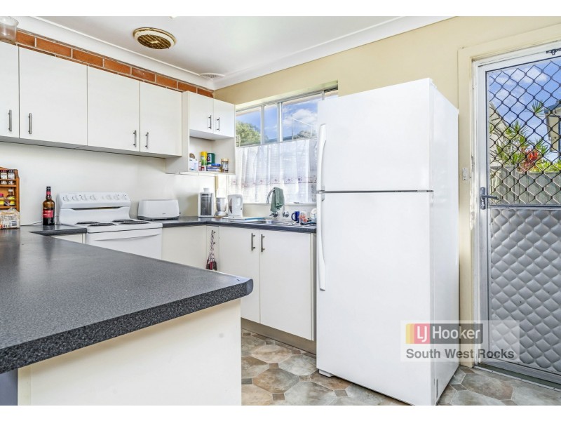 Unit 1,2,3/2-4 Flinders Street, South West Rocks NSW 2431