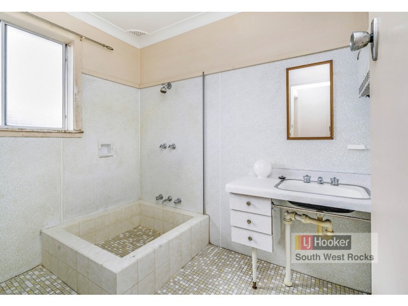 Unit 1,2,3/2-4 Flinders Street, South West Rocks NSW 2431