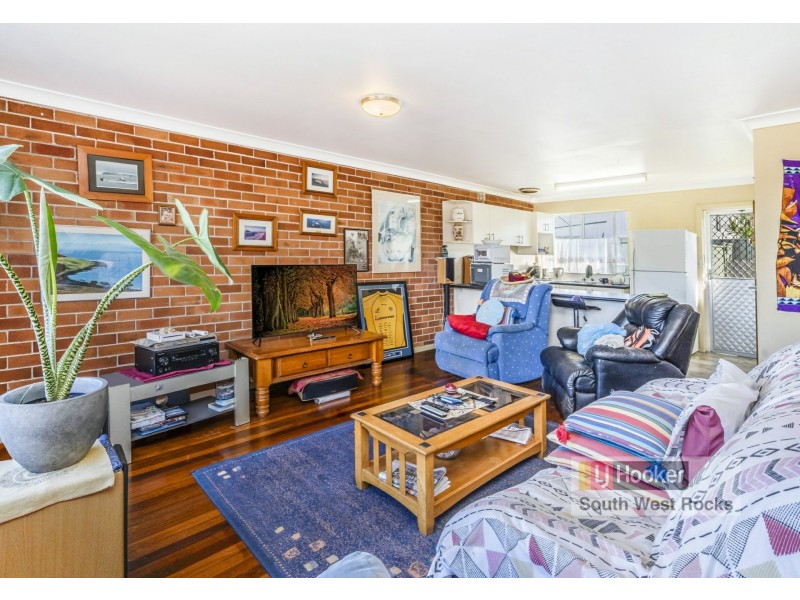 Unit 1,2,3/2-4 Flinders Street, South West Rocks NSW 2431