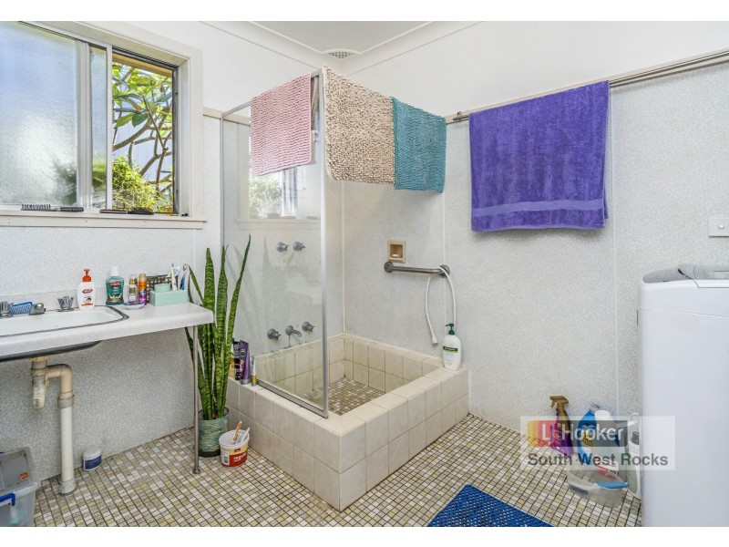 Unit 1,2,3/2-4 Flinders Street, South West Rocks NSW 2431