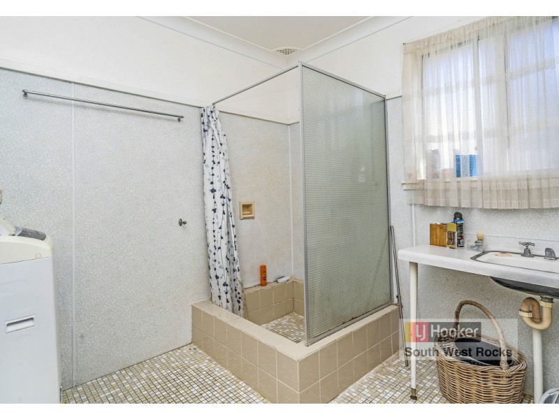 Unit 1,2,3/2-4 Flinders Street, South West Rocks NSW 2431