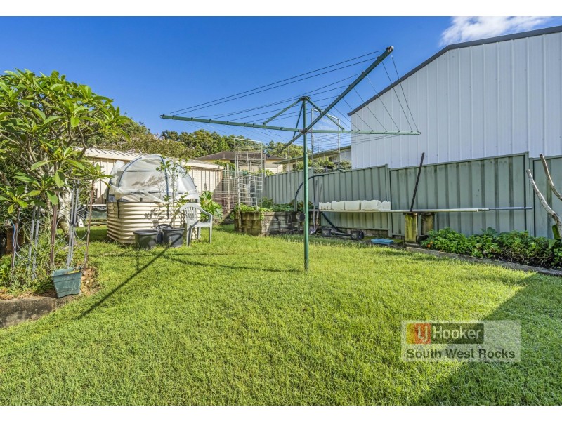 Unit 1,2,3/2-4 Flinders Street, South West Rocks NSW 2431