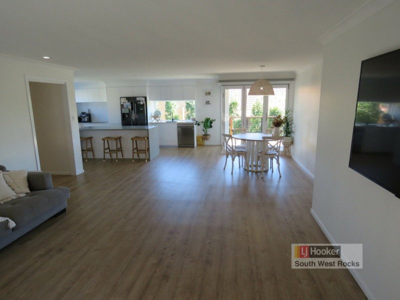 47 Simpson Street, South West Rocks NSW 2431