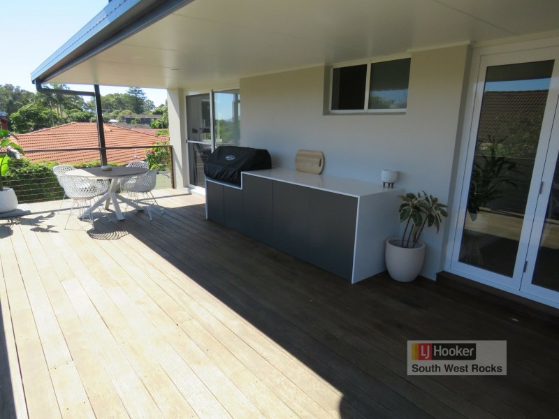 47 Simpson Street, South West Rocks NSW 2431