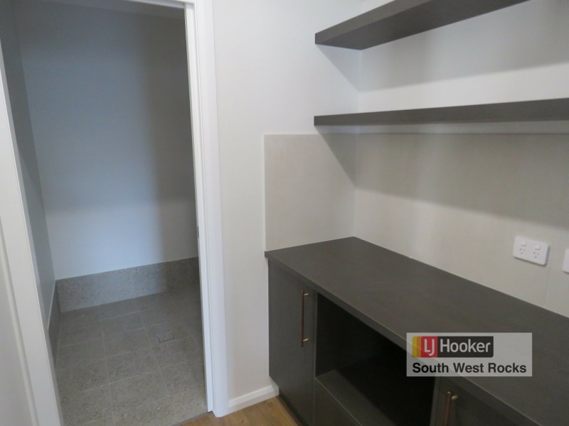 19 Kalang Avenue, South West Rocks NSW 2431