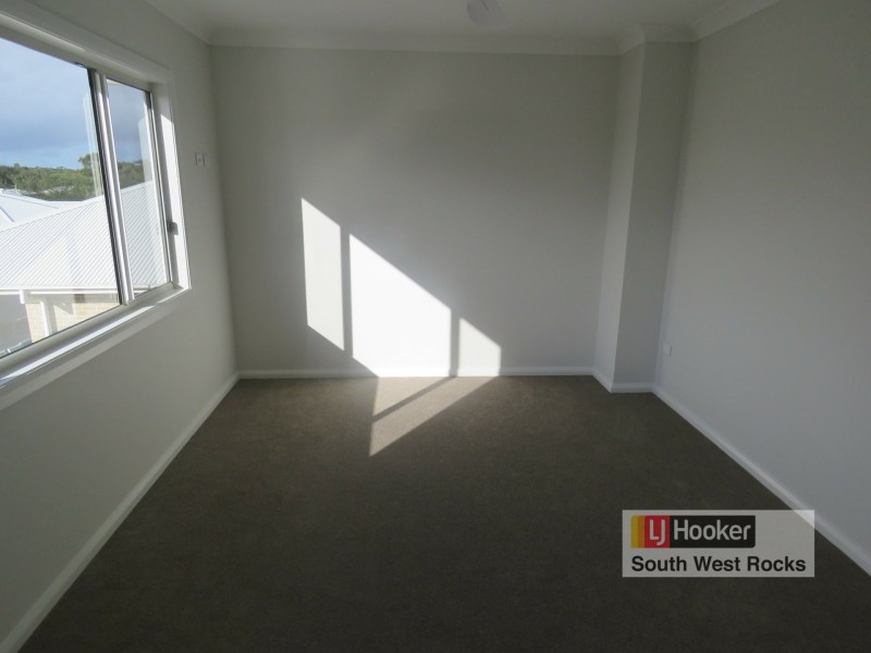 19 Kalang Avenue, South West Rocks NSW 2431