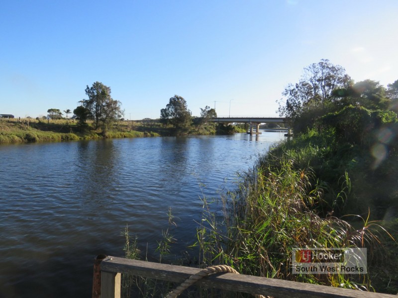 5 Hat Head Road, Kinchela NSW 2440