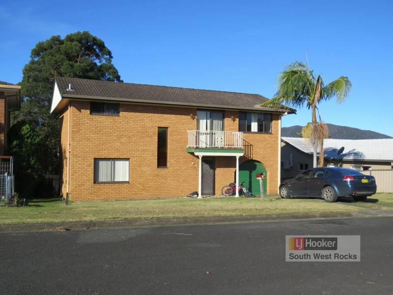 12 Lionel Hogan Close, South West Rocks NSW 2431