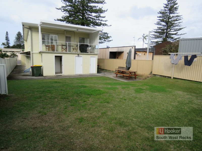 1/15 Memorial Avenue, South West Rocks NSW 2431