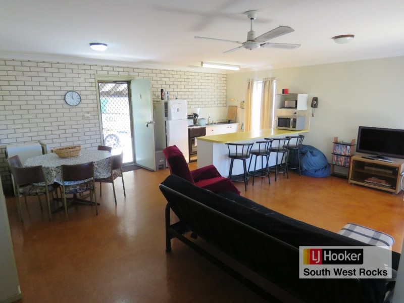 1/64 Mitchell Street, South West Rocks NSW 2431