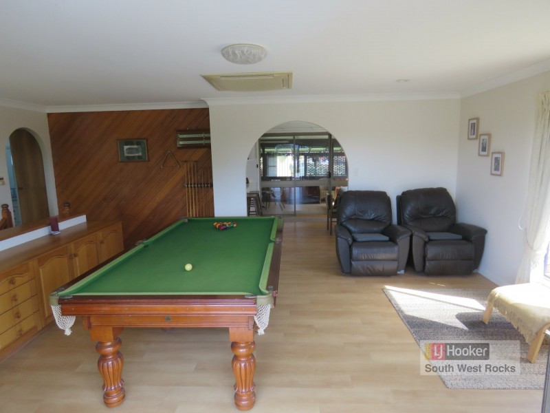 8 Kevin Hogan Place, South West Rocks NSW 2431