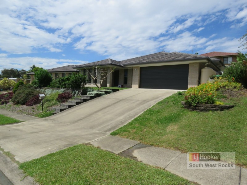 11 Rippon Place, South West Rocks NSW 2431